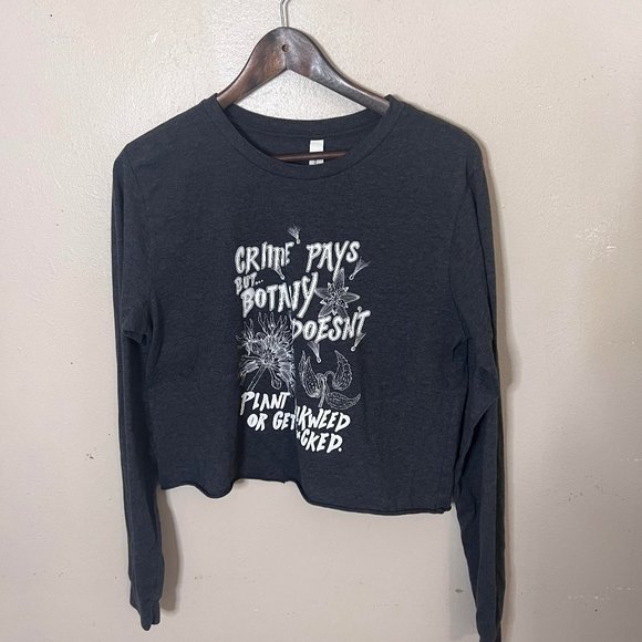 Bella Canvas Tops - long sleeve cropped tee